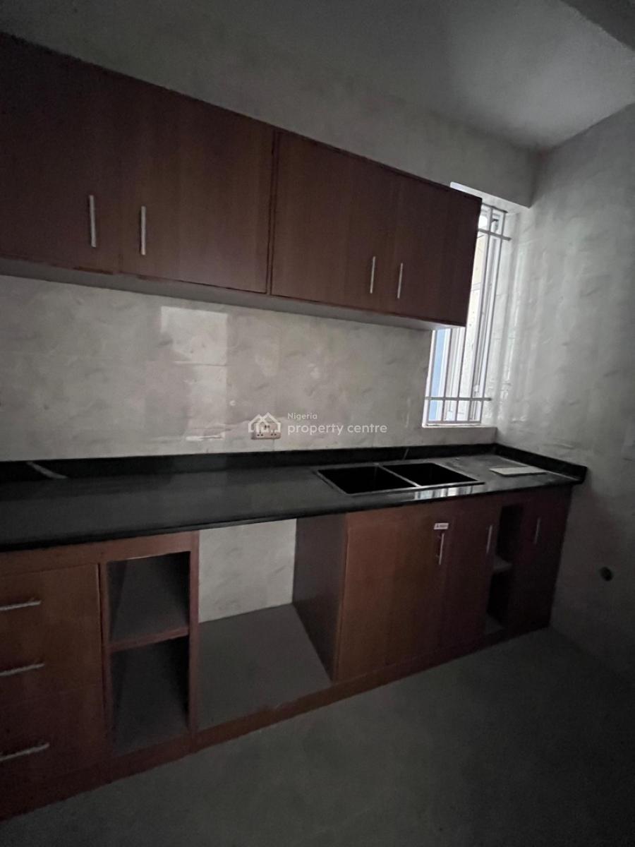 Two Bedroom Apartment, Agungi, Lekki Phase 1, Lekki, Lagos, Flat / Apartment for Rent