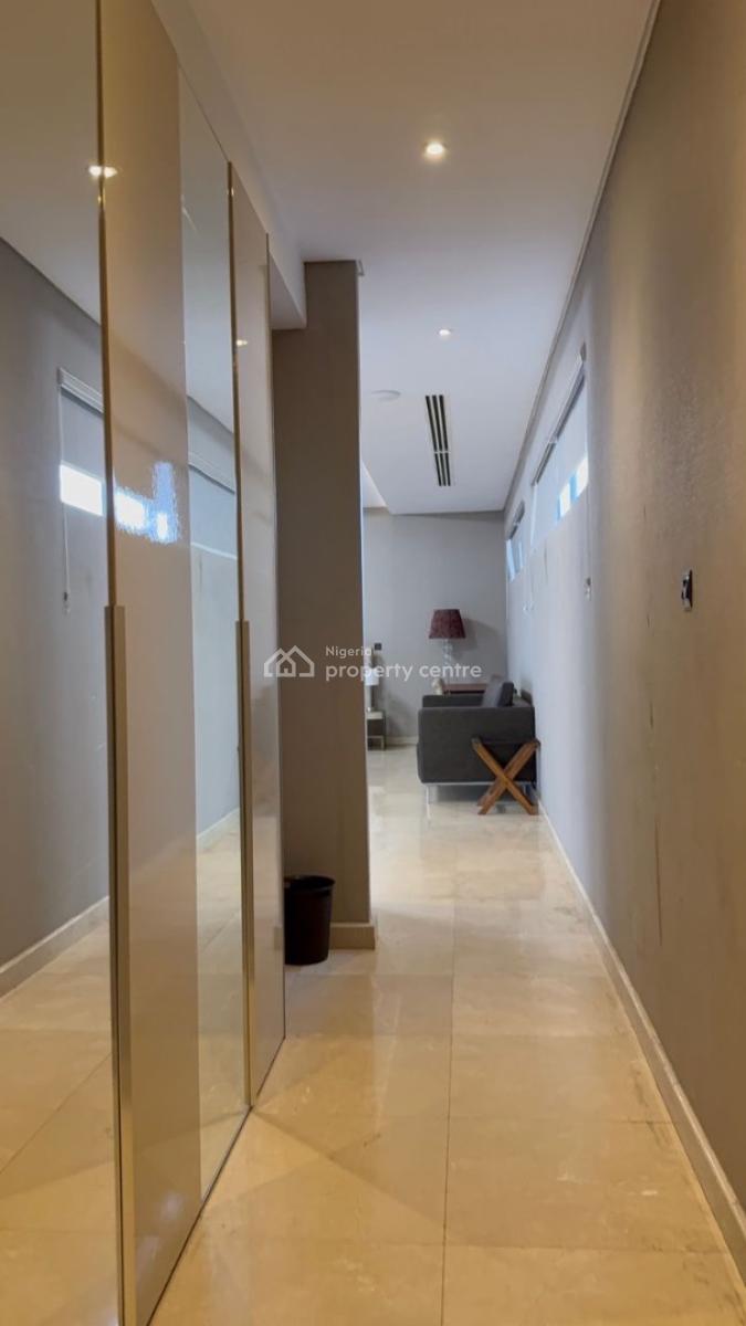 4 Bedroom Penthouse with Excellent Facilities, Victoria Island (vi), Lagos, Flat / Apartment for Sale