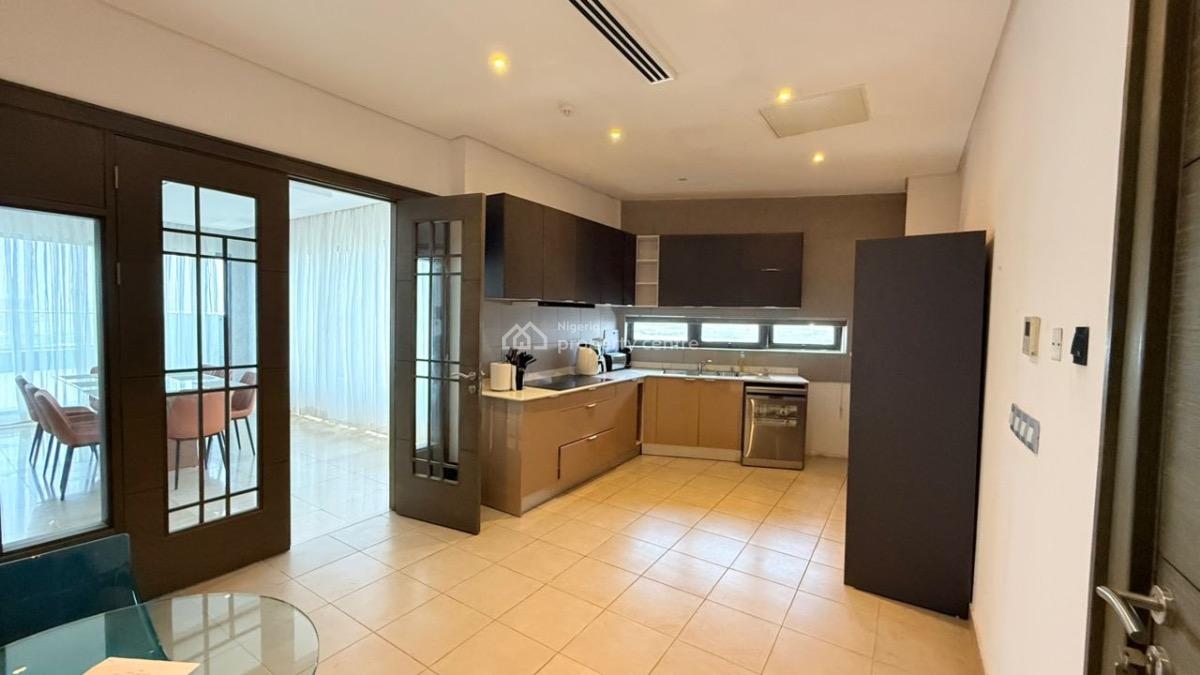 4 Bedroom Penthouse with Excellent Facilities, Victoria Island (vi), Lagos, Flat / Apartment for Sale