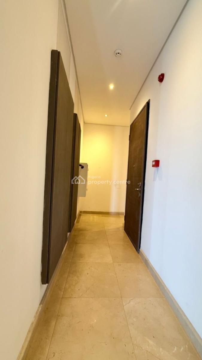 4 Bedroom Penthouse with Excellent Facilities, Victoria Island (vi), Lagos, Flat / Apartment for Sale