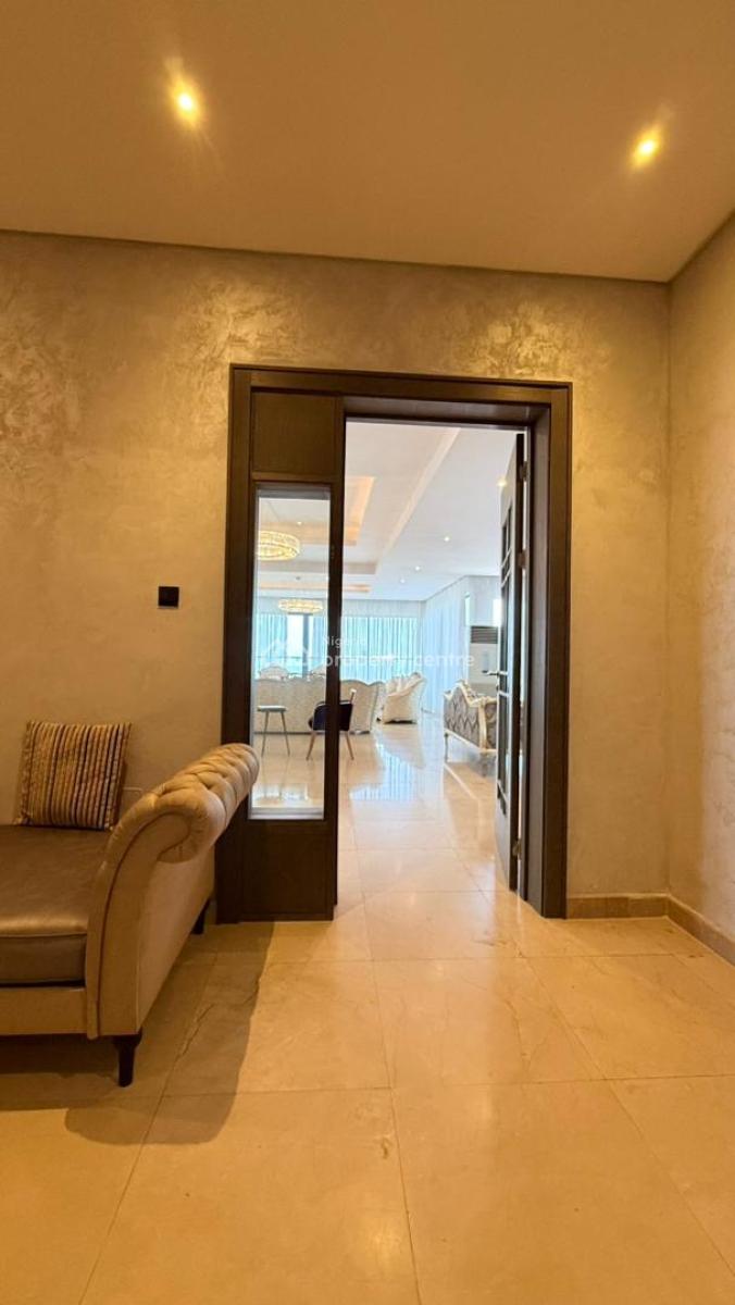 4 Bedroom Penthouse with Excellent Facilities, Victoria Island (vi), Lagos, Flat / Apartment for Sale