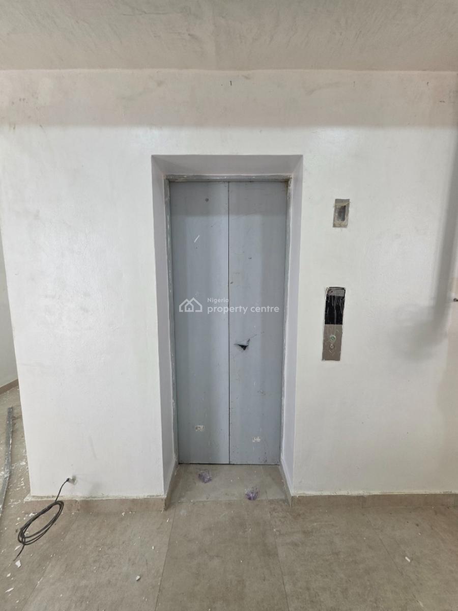 Luxury 2 Bedroom Apartment with Bq, Admiralty Way, Lekki Phase 1, Lekki, Lagos, Flat / Apartment for Rent