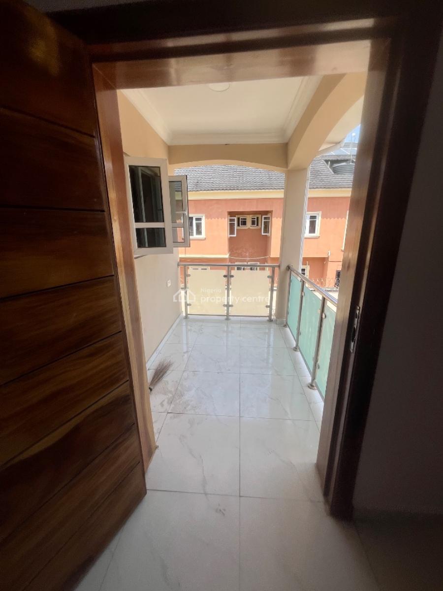 Luxury 3 Bedroom Flat Upstairs Just 3 in The Compound, Abraham Adesanya, Ajah, Lagos, House for Rent