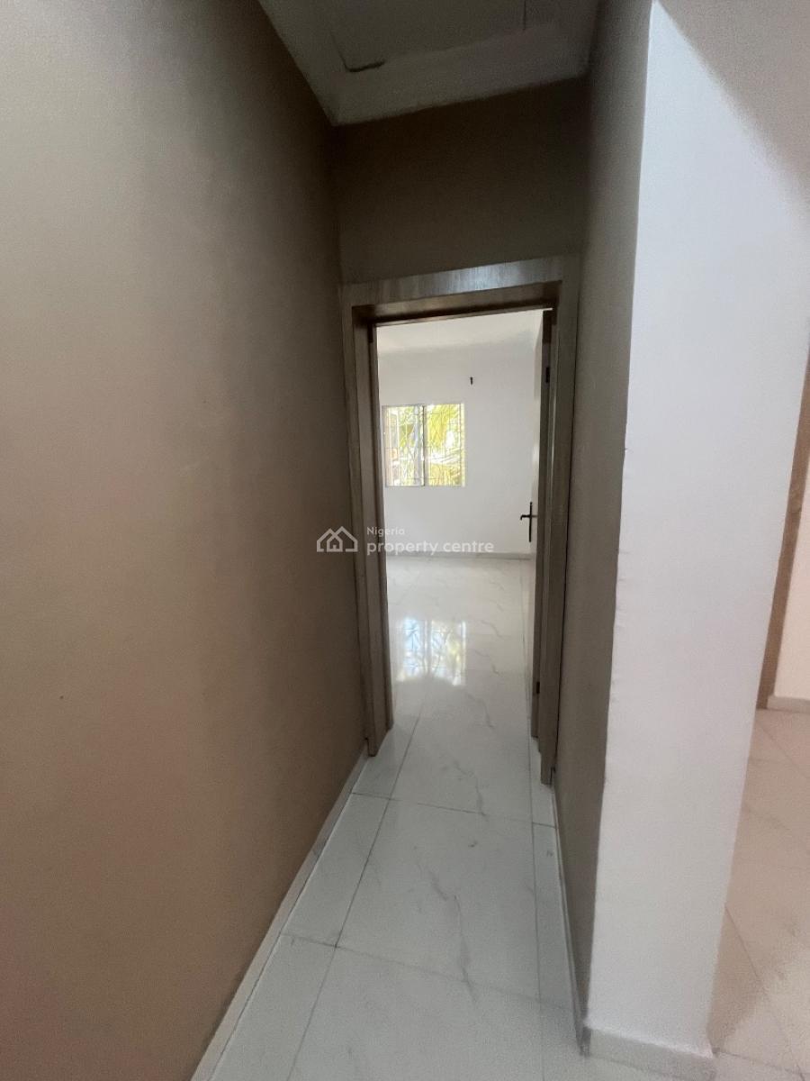 Luxury 3 Bedroom Flat Upstairs Just 3 in The Compound, Abraham Adesanya, Ajah, Lagos, House for Rent