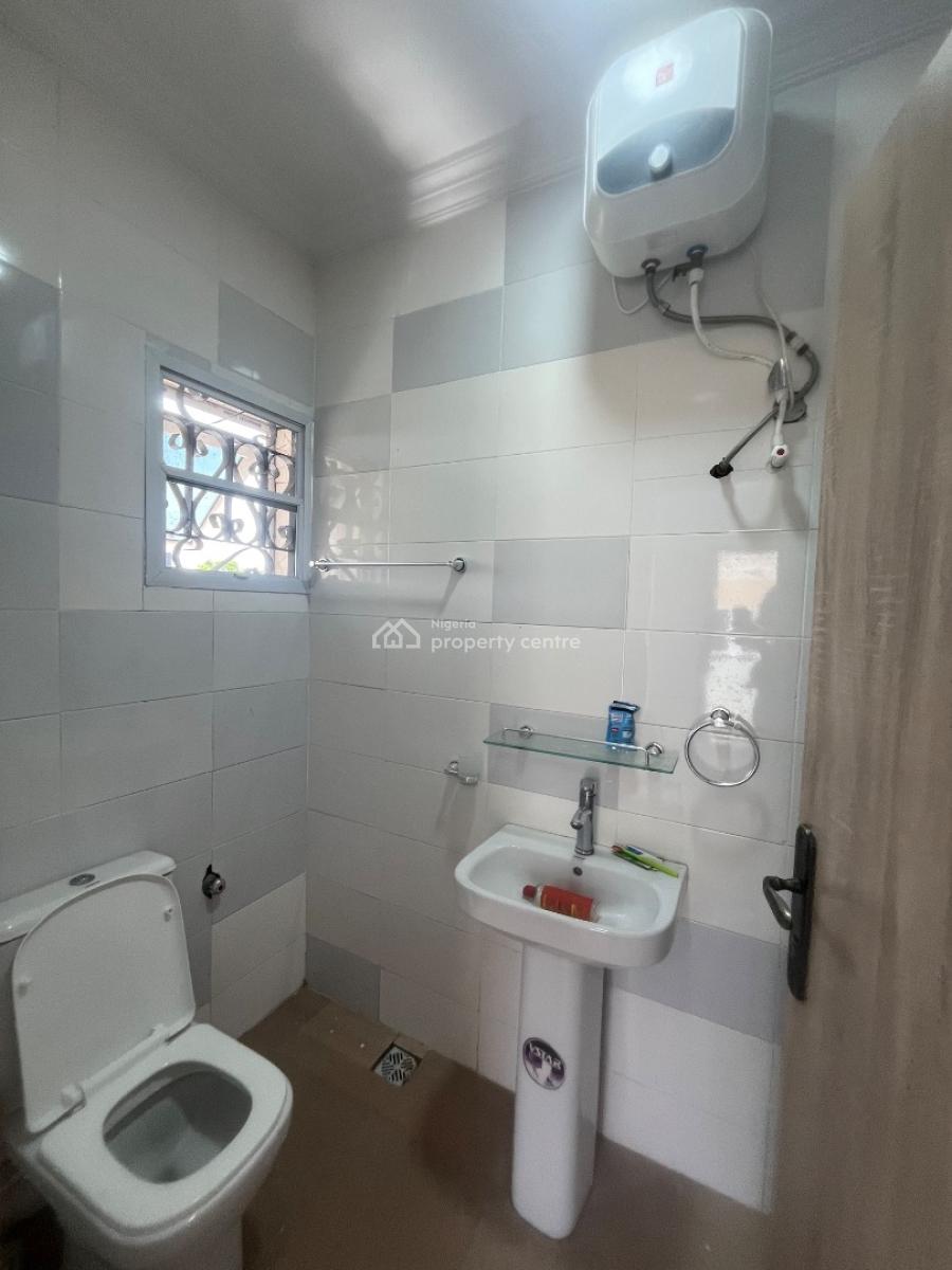 Luxury 3 Bedroom Flat Upstairs Just 3 in The Compound, Abraham Adesanya, Ajah, Lagos, House for Rent
