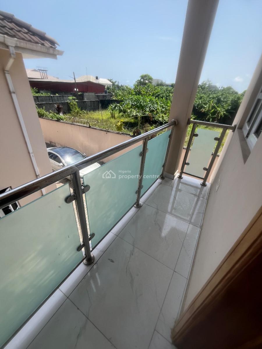 Luxury 3 Bedroom Flat Upstairs Just 3 in The Compound, Abraham Adesanya, Ajah, Lagos, House for Rent