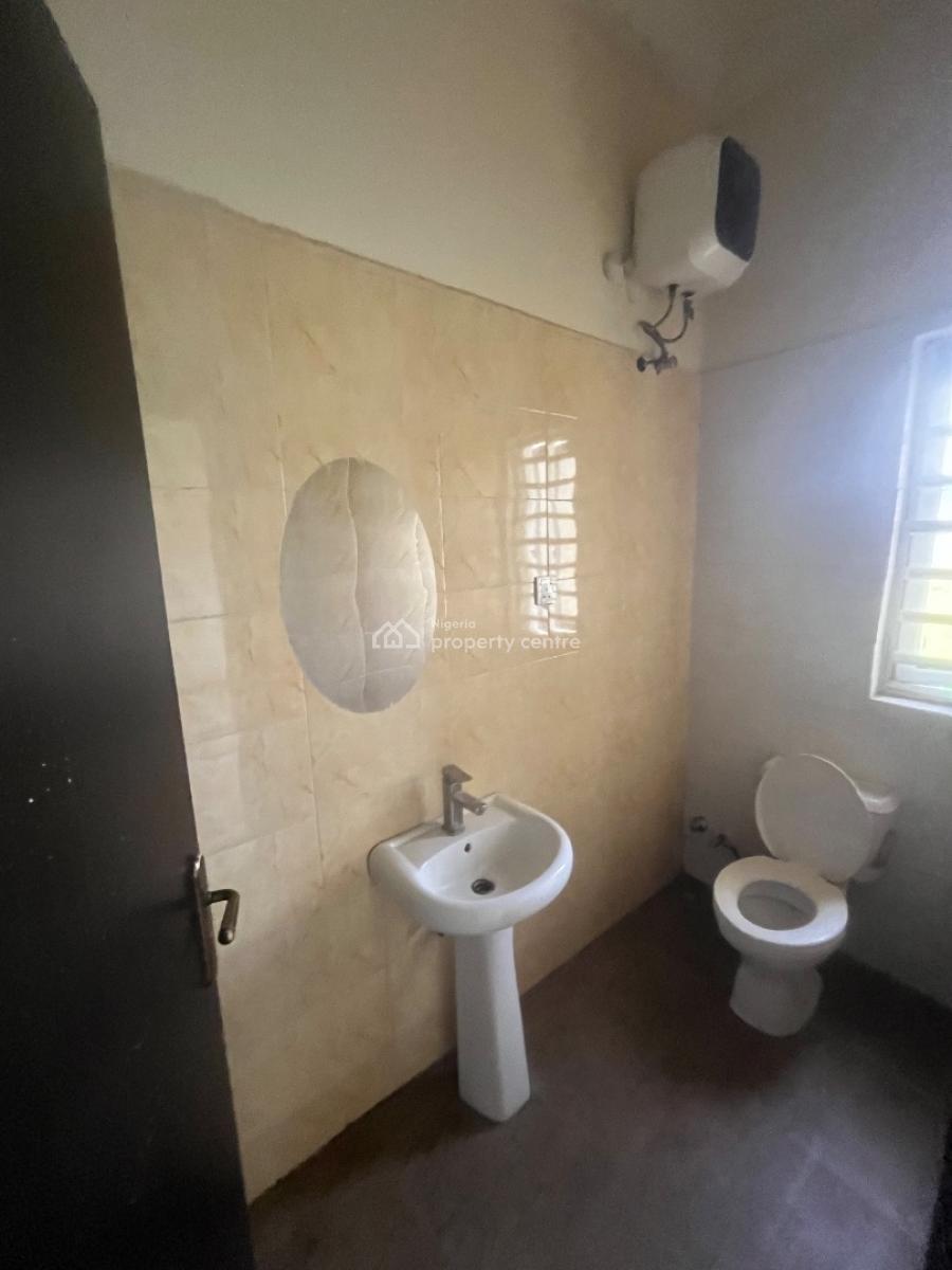 Beautiful Luxury 2 Bedroom Flat Upstairs with Bq, Abraham Adesanya, Ajah, Lagos, House for Rent