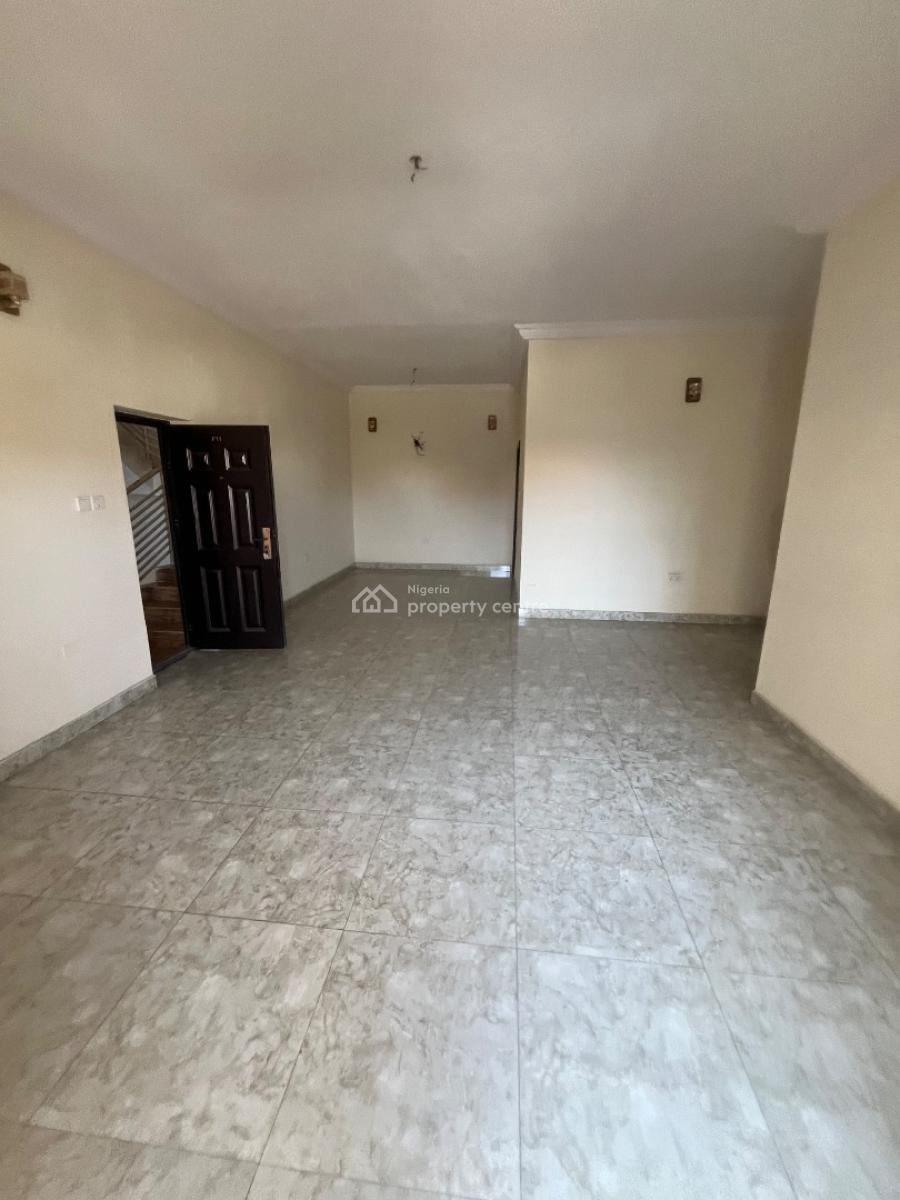 Beautiful Luxury 2 Bedroom Flat Upstairs with Bq, Abraham Adesanya, Ajah, Lagos, House for Rent