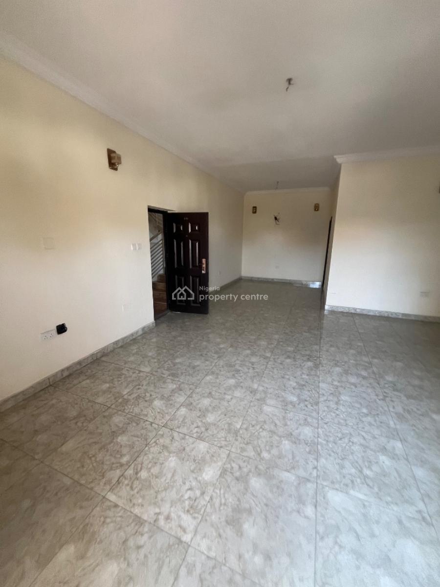 Beautiful Luxury 2 Bedroom Flat Upstairs with Bq, Abraham Adesanya, Ajah, Lagos, House for Rent