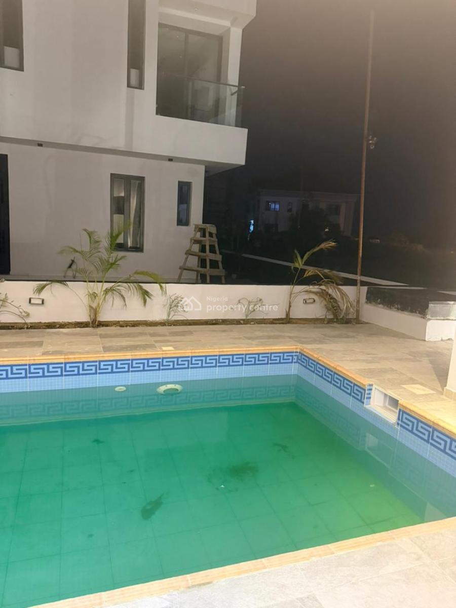 5 Bedroom Semi Detached with 2 Bq, Lekki Phase 1, Lekki, Lagos, Semi-detached Duplex for Sale