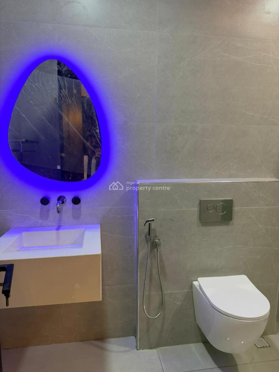 5 Bedroom Semi Detached with 2 Bq, Lekki Phase 1, Lekki, Lagos, Semi-detached Duplex for Sale