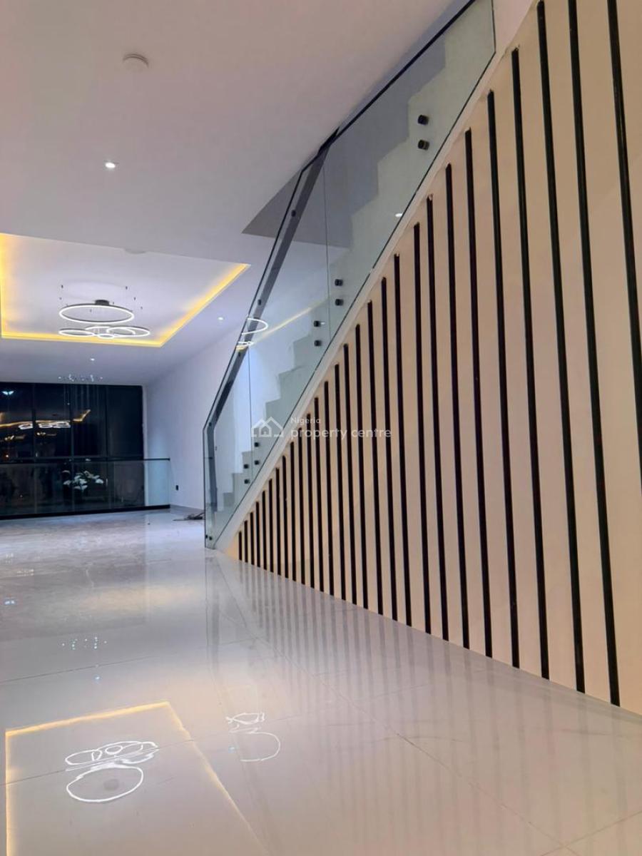 5 Bedroom Semi Detached with 2 Bq, Lekki Phase 1, Lekki, Lagos, Semi-detached Duplex for Sale