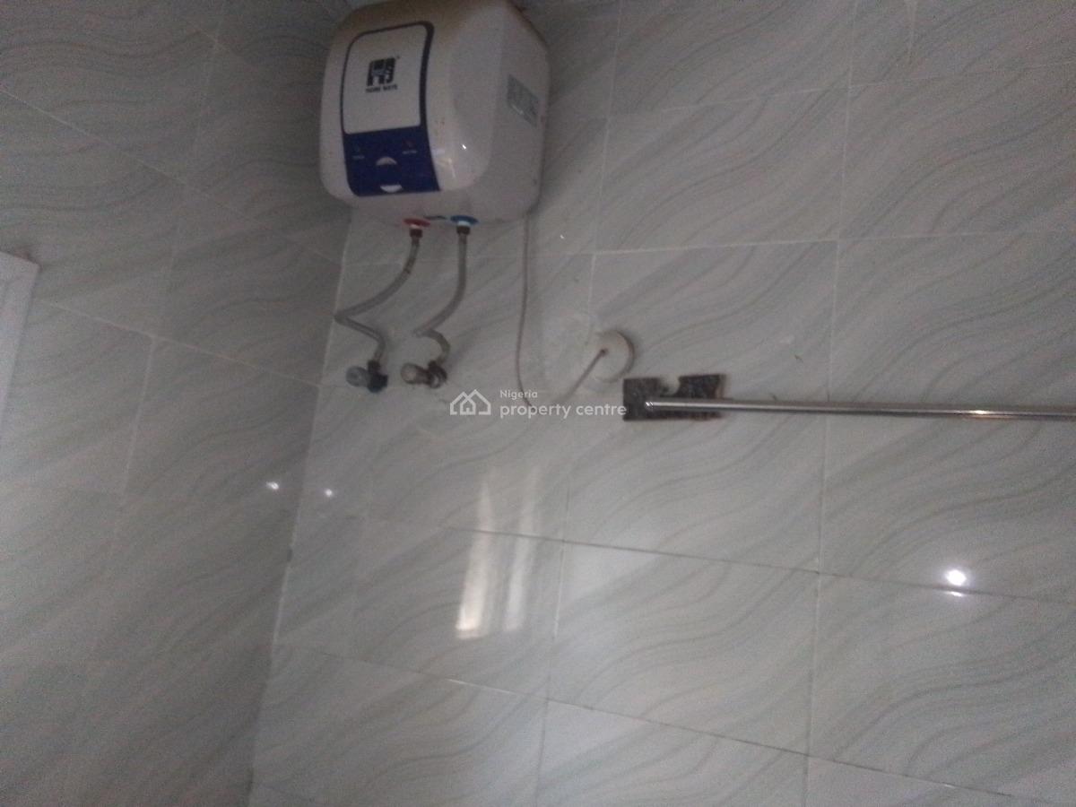 Spacious Luxury 2 Bedroom Flat with Excellent Features, Agunbiade Street, Ogombo, Ajah, Lagos, Flat / Apartment for Rent