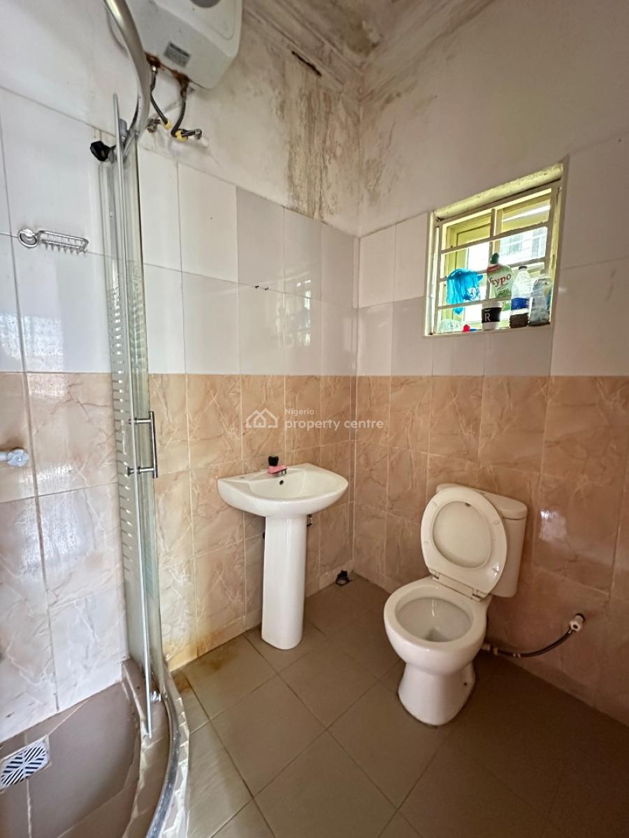 Nicely Done 2 Bedroom Apartment, Orchid, Lekki, Lagos, Flat / Apartment for Rent