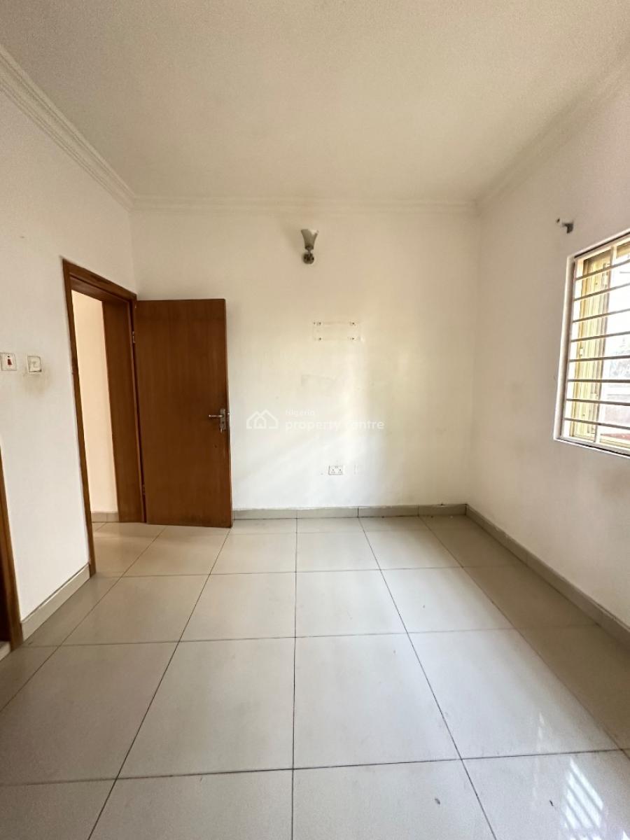 Nicely Done 2 Bedroom Apartment, Orchid, Lekki, Lagos, Flat / Apartment for Rent