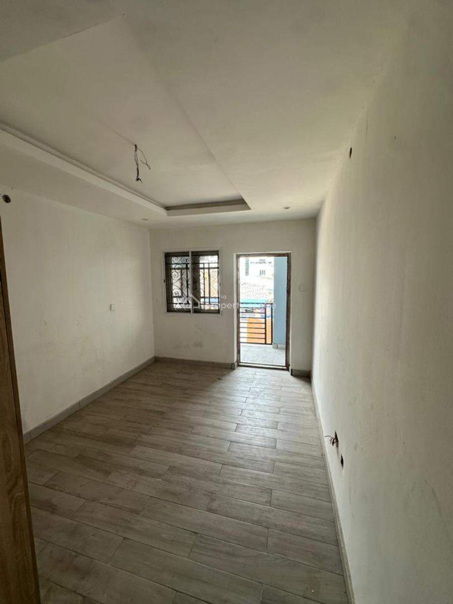 Spacious Two Bedroom Flat, Ologolo, Lekki, Lagos, Flat / Apartment for Rent