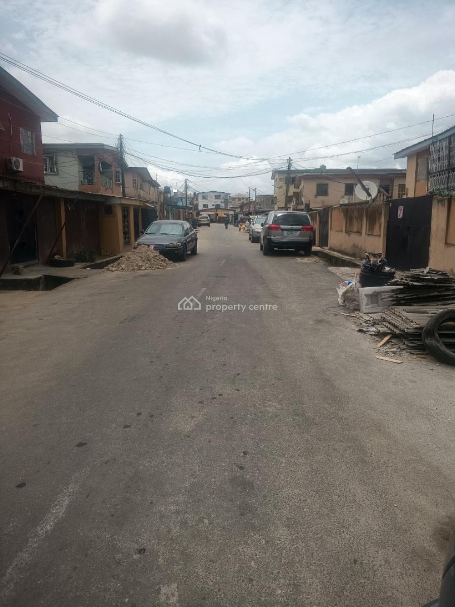 Newly Big Mini Flat Pent-house (upstairs), Off Sunmola Street, Mende, Maryland, Lagos, Mini Flat (room and Parlour) for Rent