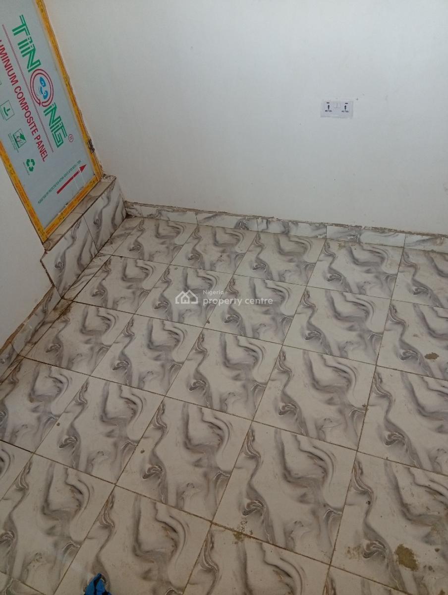 Nice Self Contain Room, Off Oshiforlarin Street, Akoka, Yaba, Lagos, Self Contain (single Rooms) for Rent