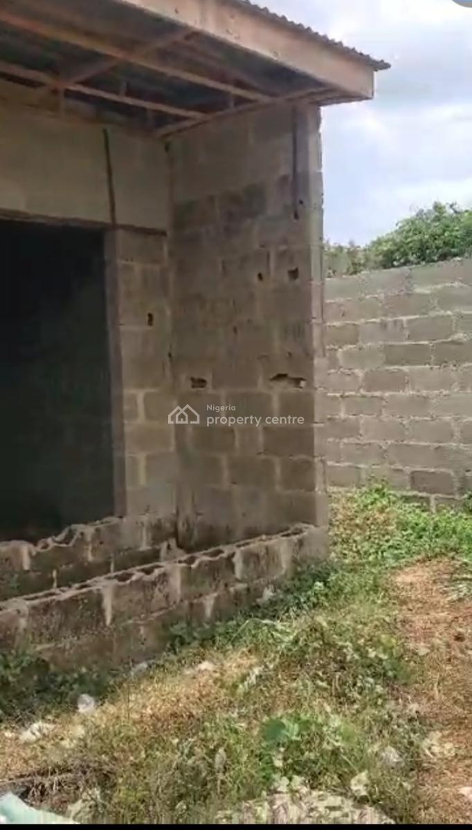 Prime Land Facing The Road, Mowe/ofada Road, Mowe Ofada, Ogun, Commercial Land for Sale