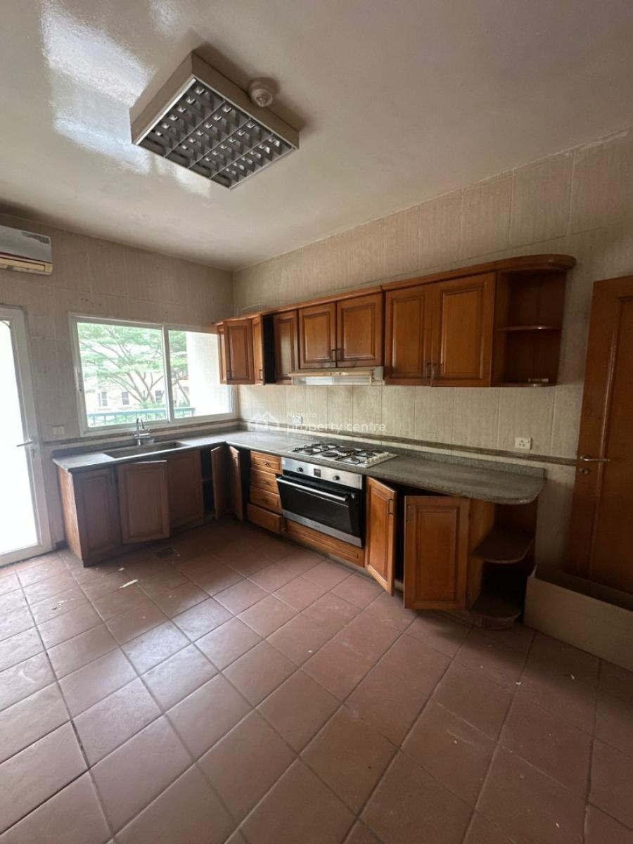 3 Units of Well-maintained 3 Bedroom Apartments in Ikoyi, Ikoyi, Lagos, Flat / Apartment for Sale