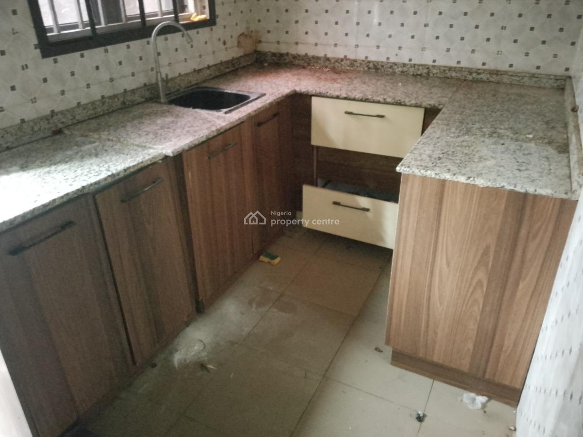 Luxury Two Bedroom Terrace Duplex, Scc Road, Ushafa, Bwari, Abuja, Flat / Apartment for Rent