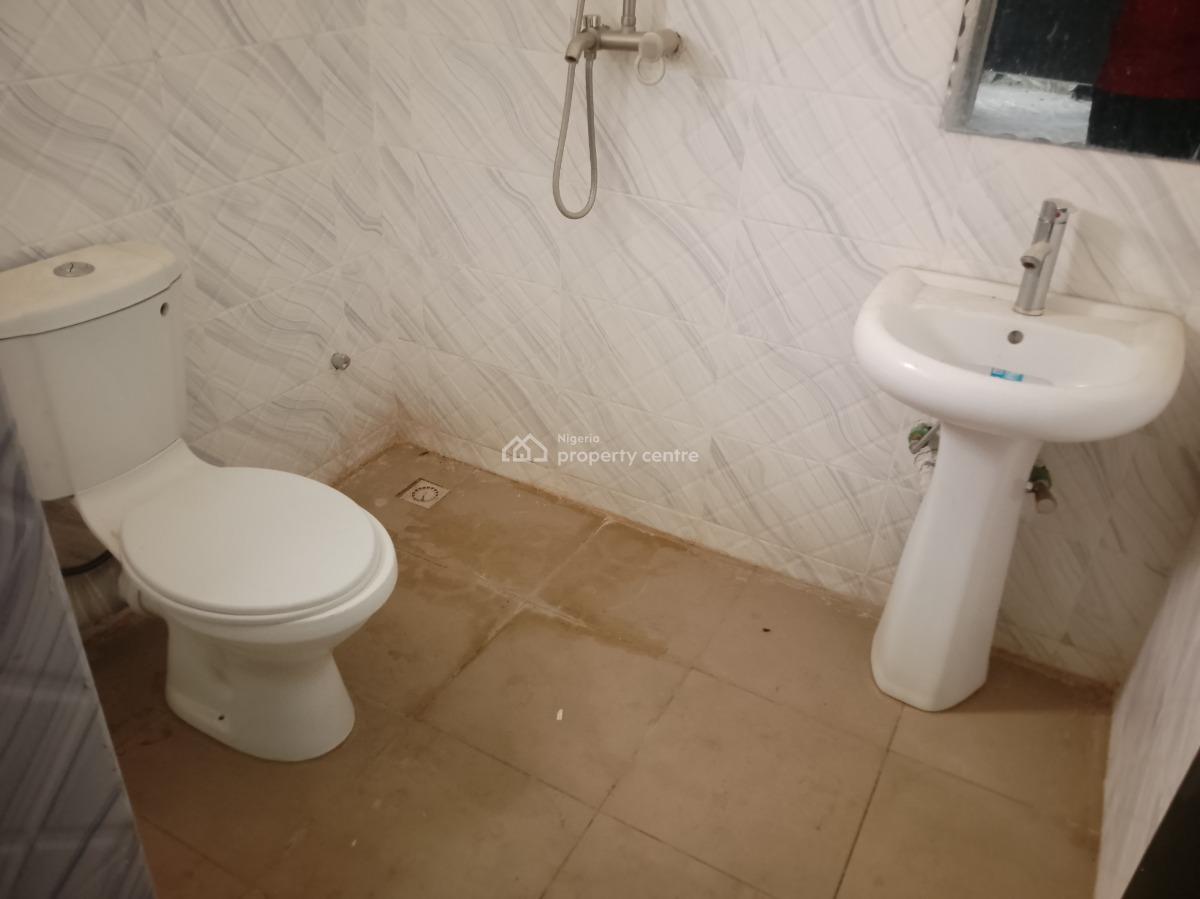 Luxury Two Bedroom Terrace Duplex, Scc Road, Ushafa, Bwari, Abuja, Flat / Apartment for Rent