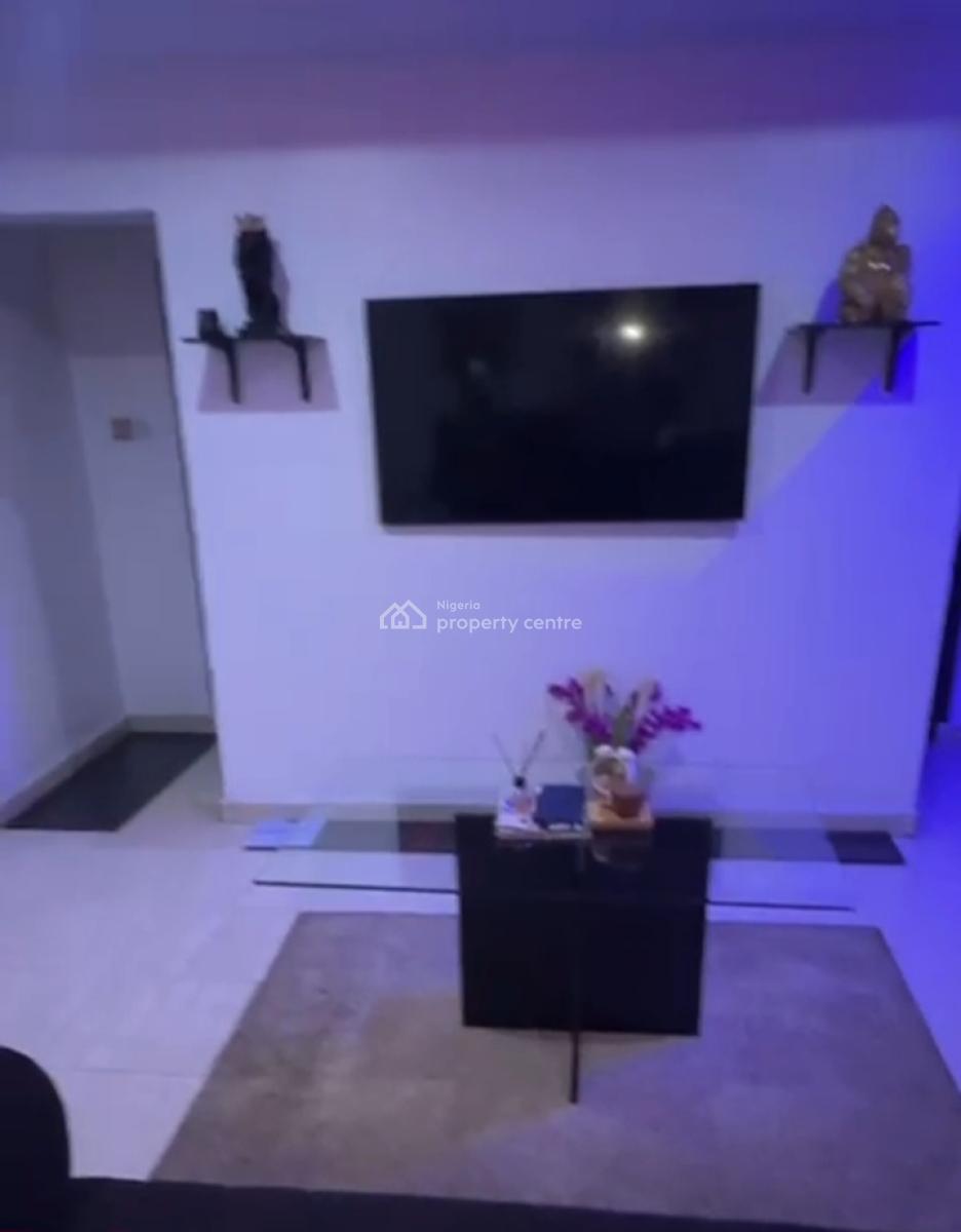 Exquisitely Fully Furnished Serviced Studio Flat Apartments with a Cen, 2rd Avenue, Old Ikoyi, Ikoyi, Lagos, Mini Flat (room and Parlour) for Rent