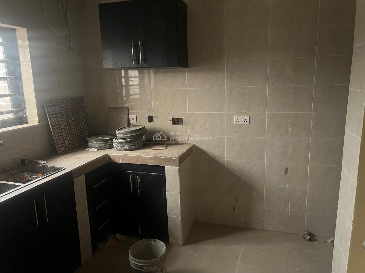 2 Bedrooms Flat, Dantata & Asba Estate By Military Pension Board, Fo1 Layout, Kubwa, Abuja, House for Rent