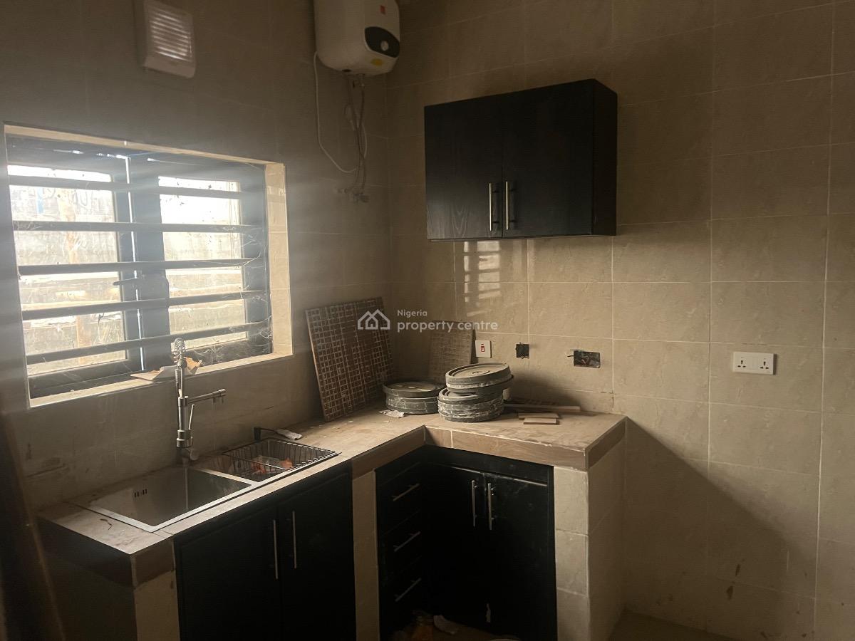 2 Bedrooms Flat, Dantata & Asba Estate By Military Pension Board, Fo1 Layout, Kubwa, Abuja, House for Rent