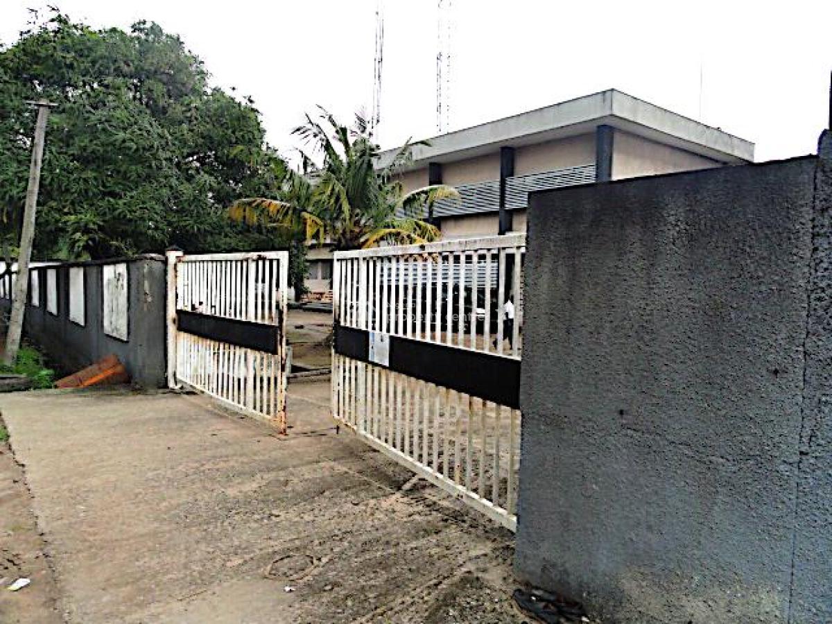 Property on 8516 Square Meters Land in Industrial Environment, Eric Moore, Surulere, Lagos, Industrial Land for Sale