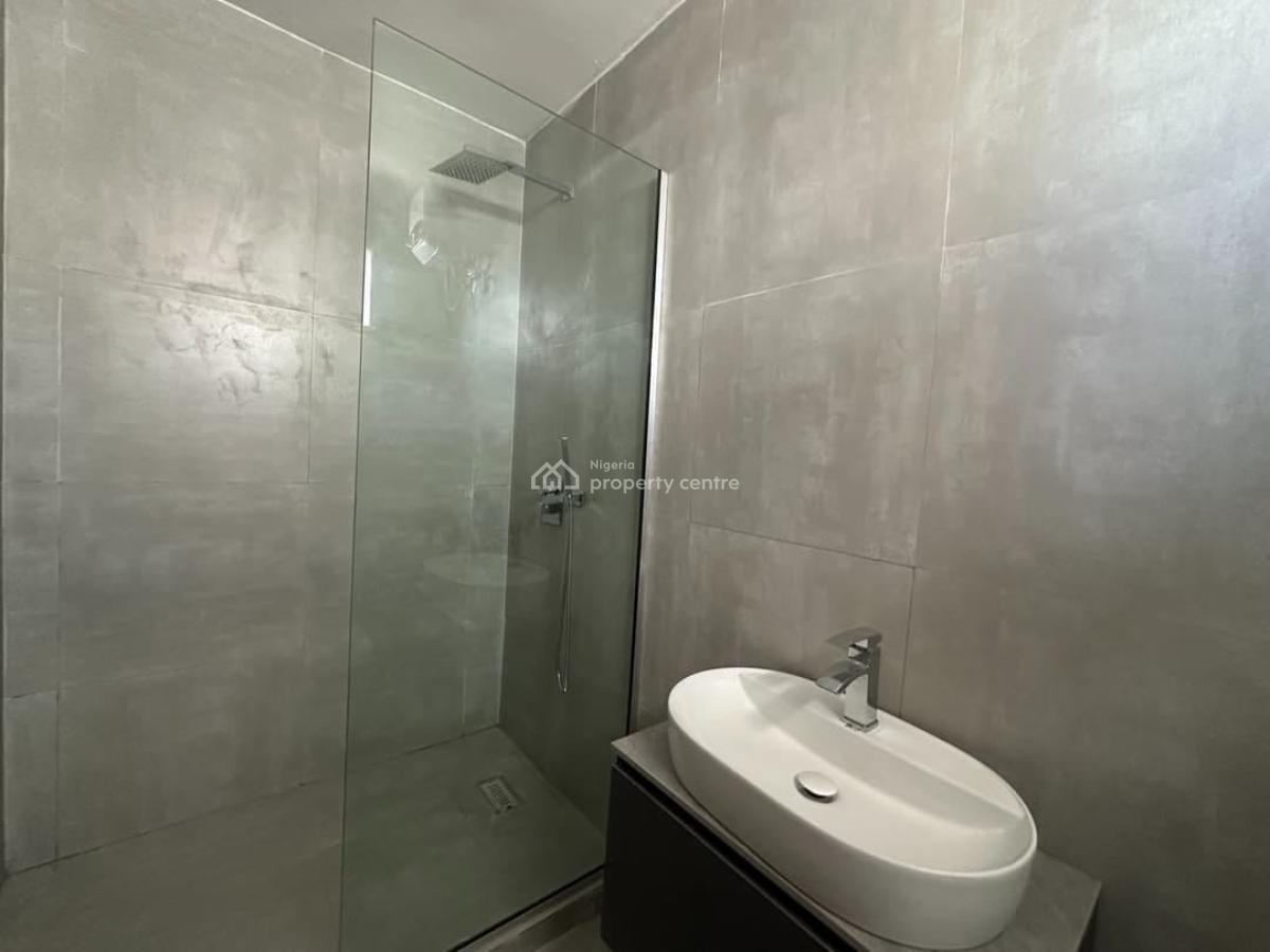 3 Bedroom Apartments with Bq and a Pool, Lekki Phase 1, Lekki, Lagos, Flat / Apartment for Rent