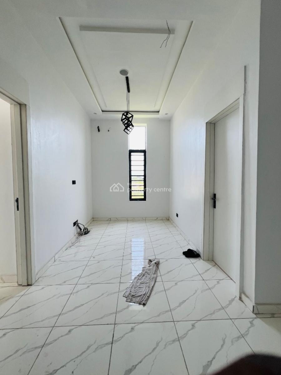 4 Bed&bq Semi Detached  150 Million, Ajah, Lagos, Semi-detached Duplex for Sale