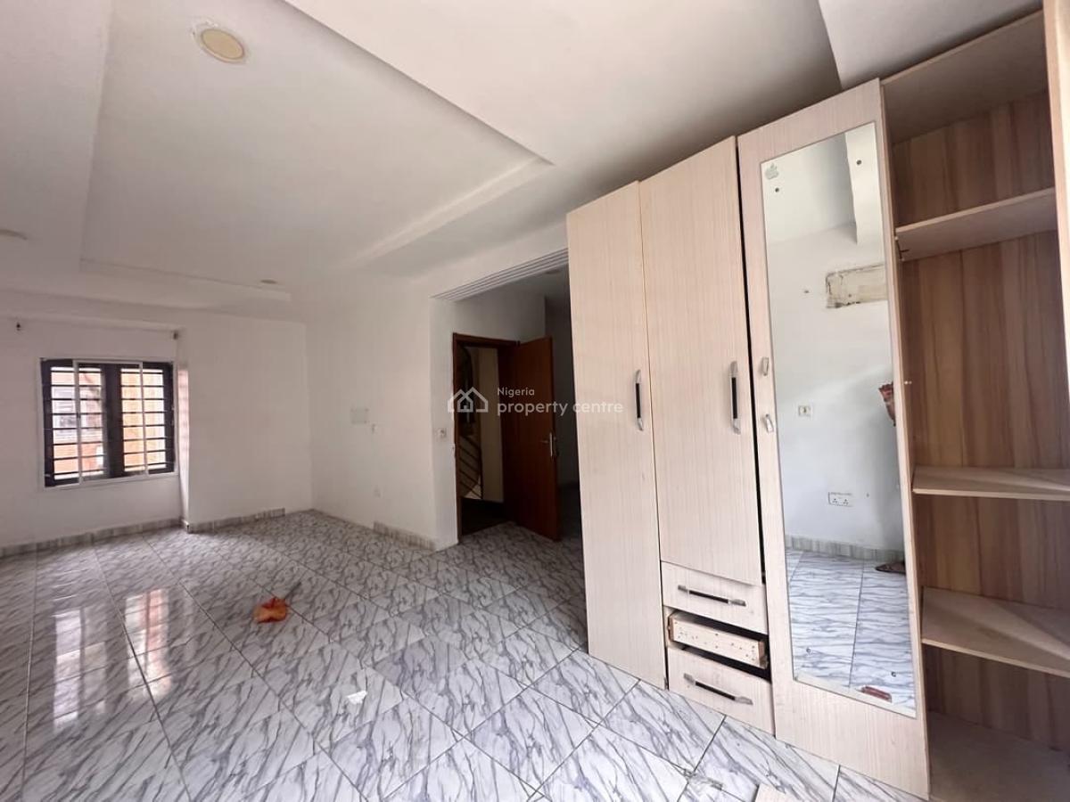 4 Bedroom Terrce Duplex, Osapa, Lekki, Lagos, Terraced Duplex for Rent