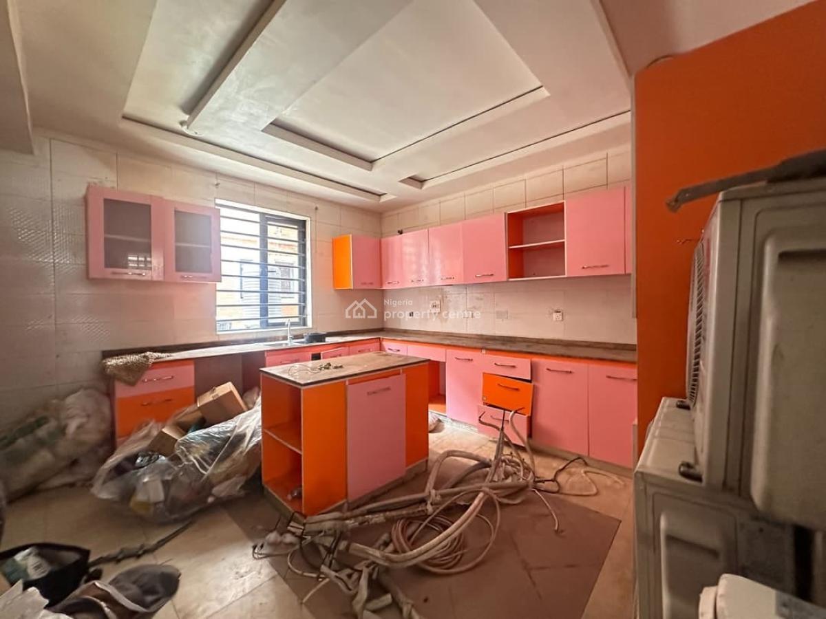 4 Bedroom Terrce Duplex, Osapa, Lekki, Lagos, Terraced Duplex for Rent