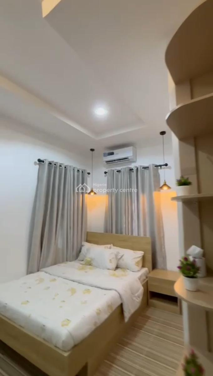 Furnished Miniflat, Morocco Road, Yaba, Lagos, Flat / Apartment for Rent