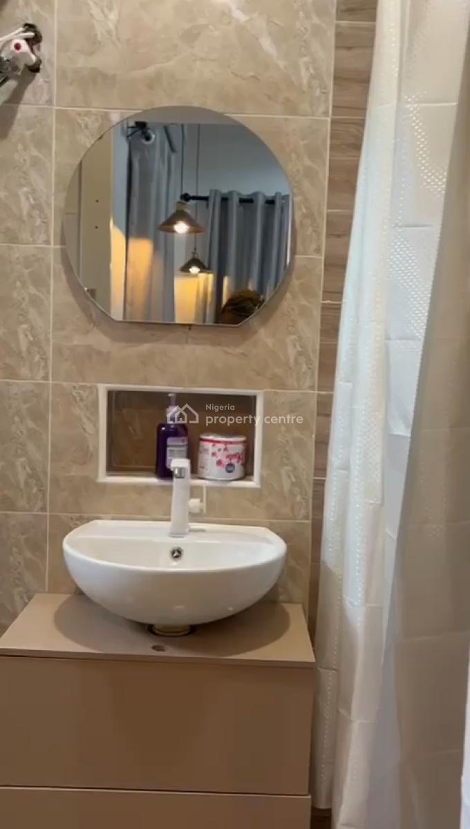 Furnished Miniflat, Morocco Road, Yaba, Lagos, Flat / Apartment for Rent