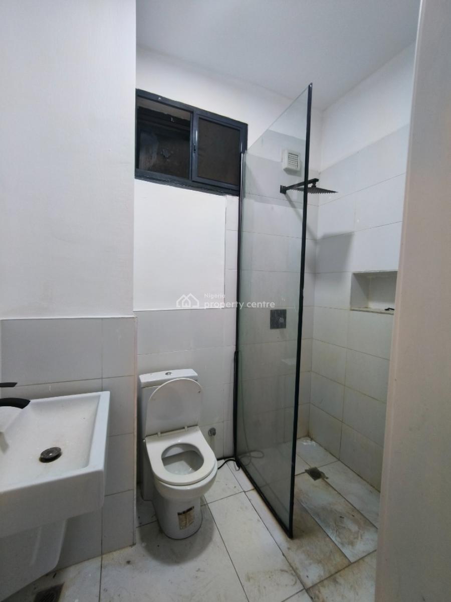 Well Maintained 4 Bedroom Maisonette Plus Bq, Ologolo, Lekki, Lagos, Terraced Duplex for Rent