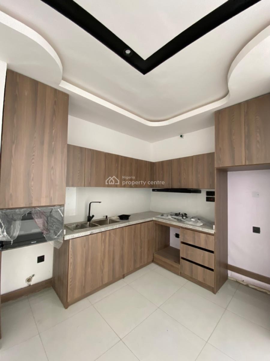 2 Bedroom Apartment, Lekki, Lagos, Block of Flats for Sale