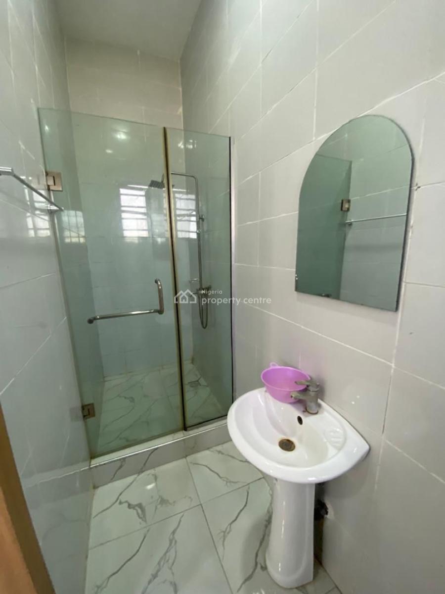 Spacious Single Room Shared Apartment, Orchid, Lekki, Lagos, Flat / Apartment for Rent