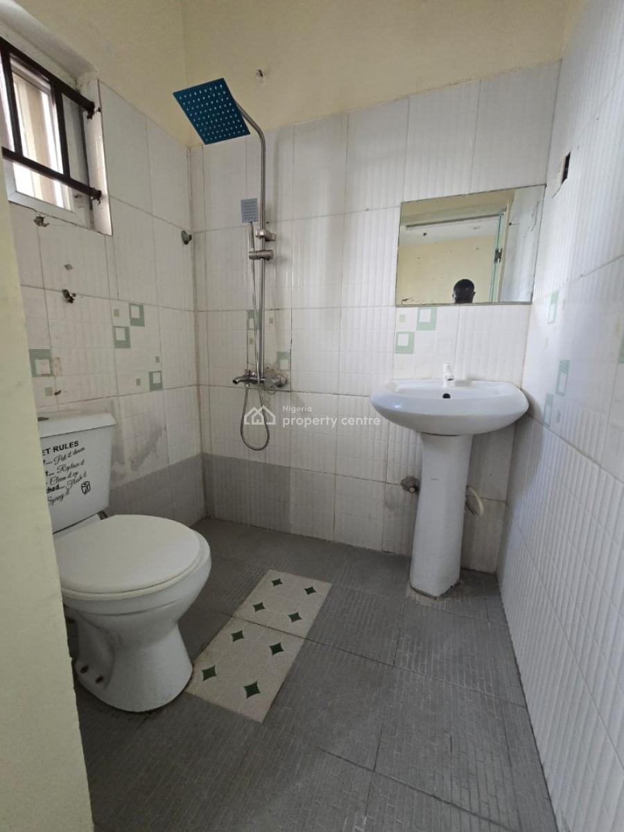 1-bedroom Apartment, Lekki Phase 1, Lekki, Lagos, Mini Flat (room and Parlour) for Rent