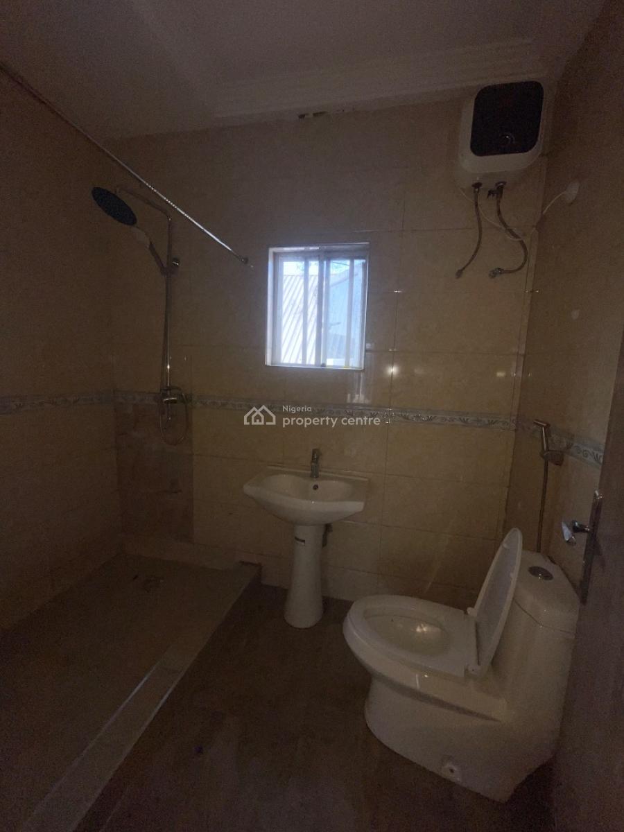 a Luxury 4 Bedroom Terrace Duplex, Mobil Road, Ilaje, Ajah, Lagos, Terraced Duplex for Rent