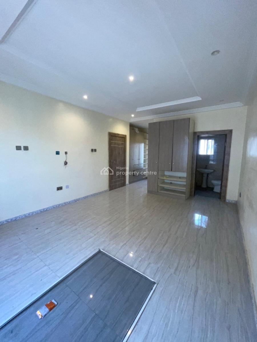 a Luxury 4 Bedroom Terrace Duplex, Mobil Road, Ilaje, Ajah, Lagos, Terraced Duplex for Rent