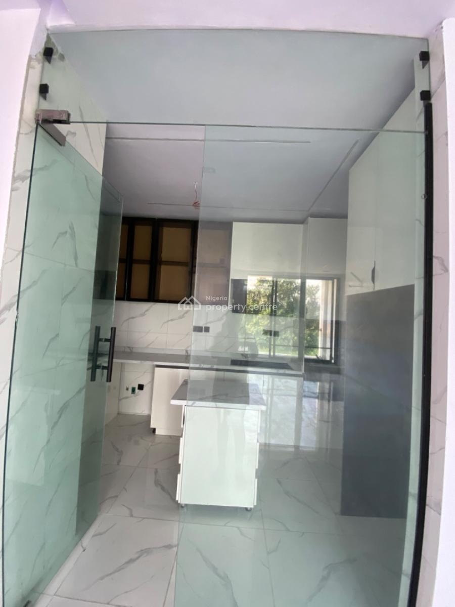 2 Bedroom Apartment with Bq, Ikate, Lekki, Lagos, Block of Flats for Sale