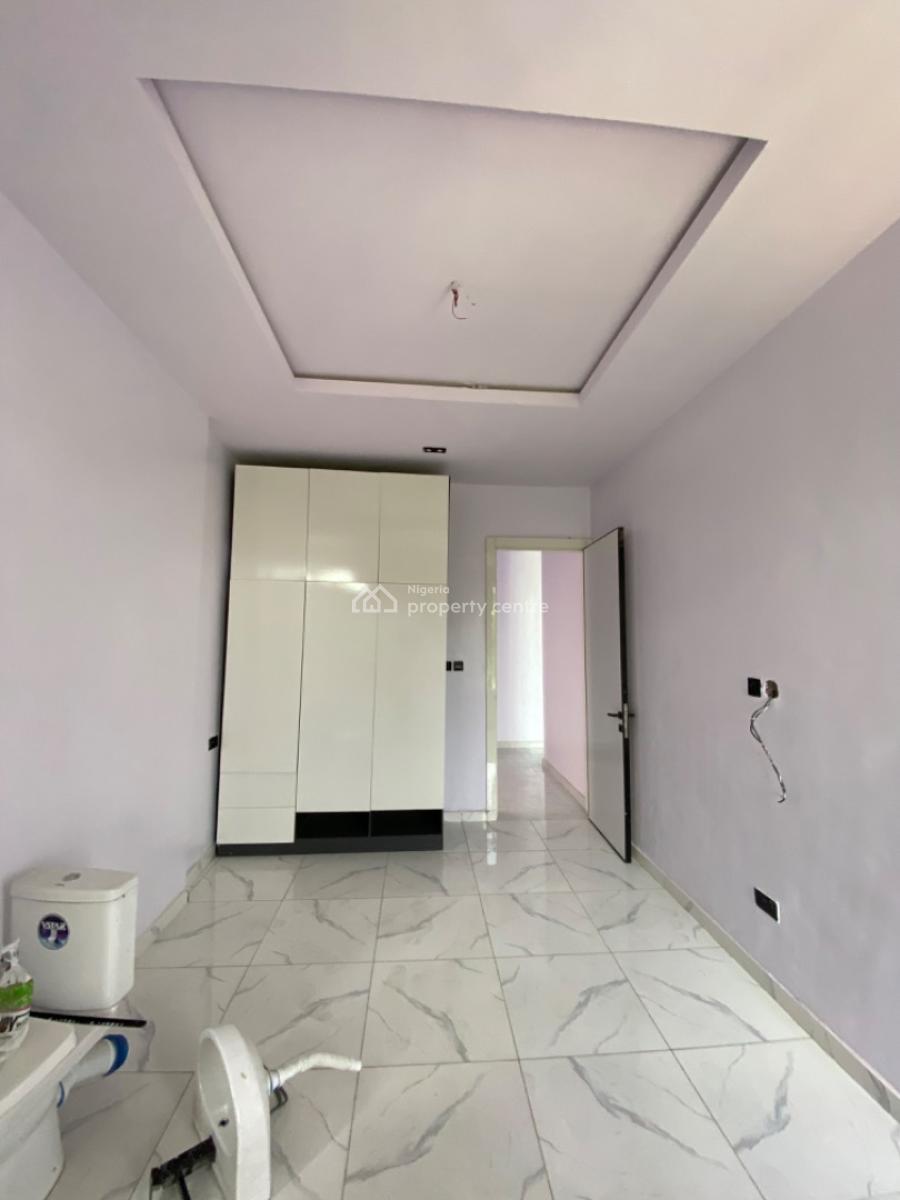 2 Bedroom Apartment with Bq, Ikate, Lekki, Lagos, Block of Flats for Sale