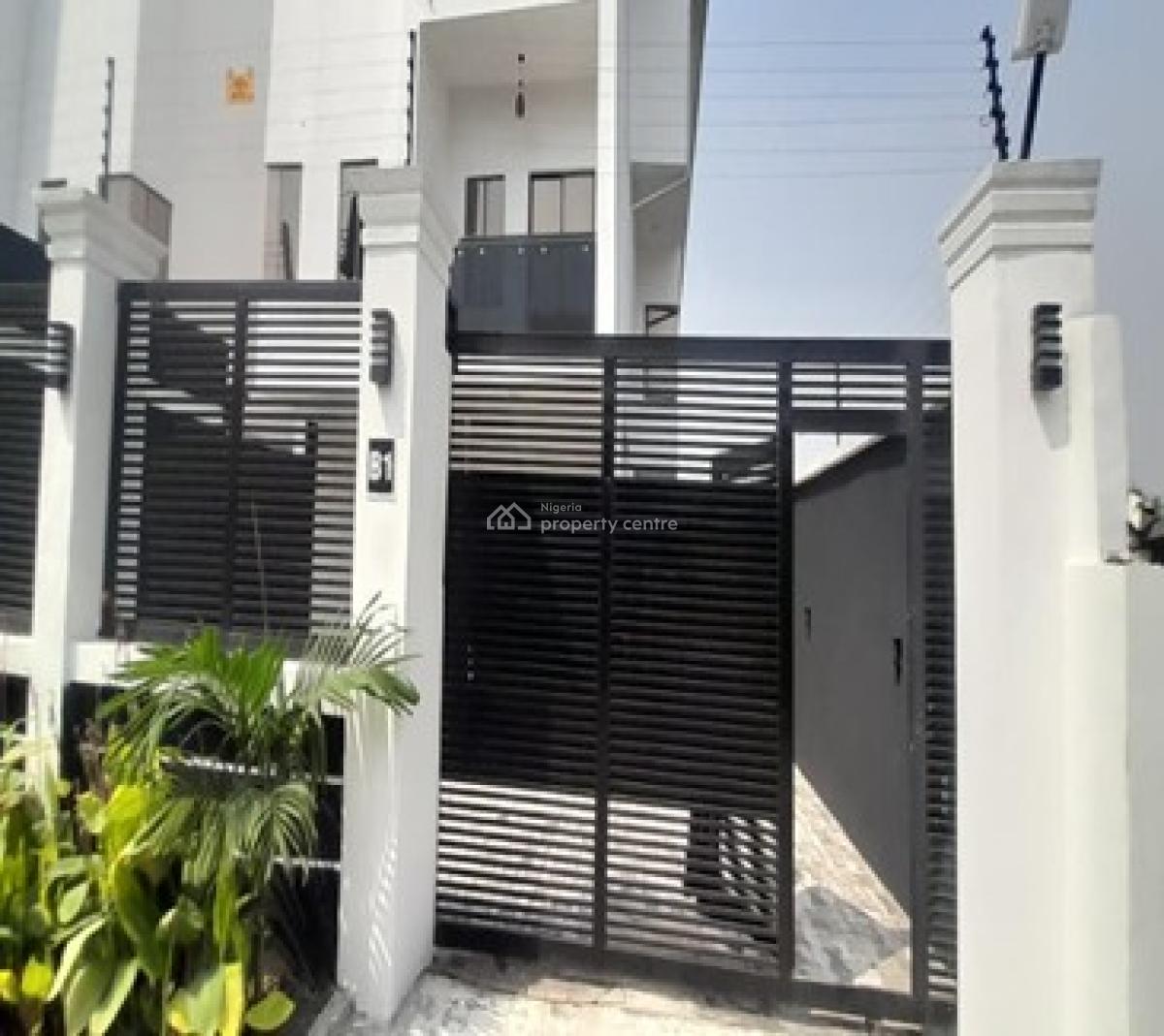 4 Bedrooms with Bq, Abraham Adesanya, Ajah, Lagos, Flat / Apartment for Sale