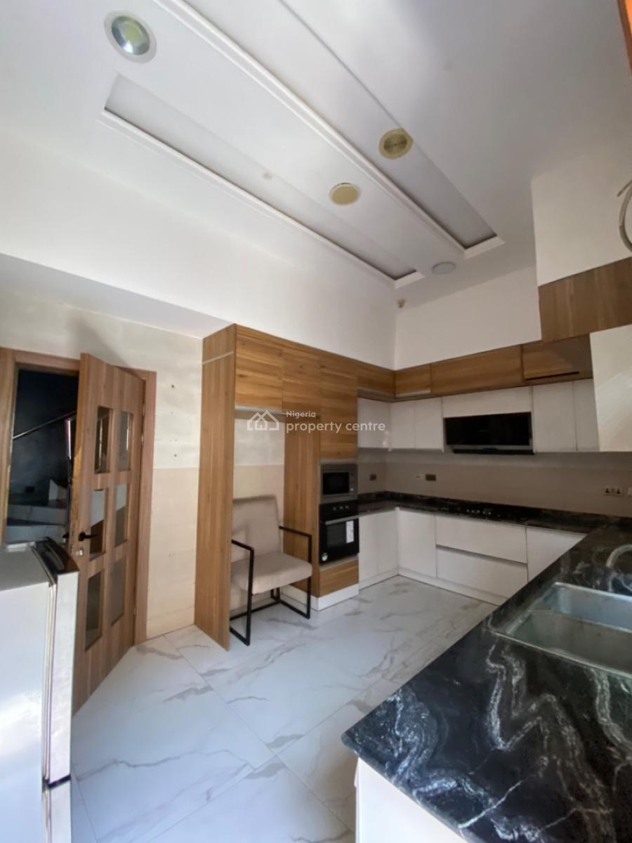 4 Bedroom Semi Detached Duplex, Platinum Road, Lekki, Lagos, Semi-detached Duplex for Rent