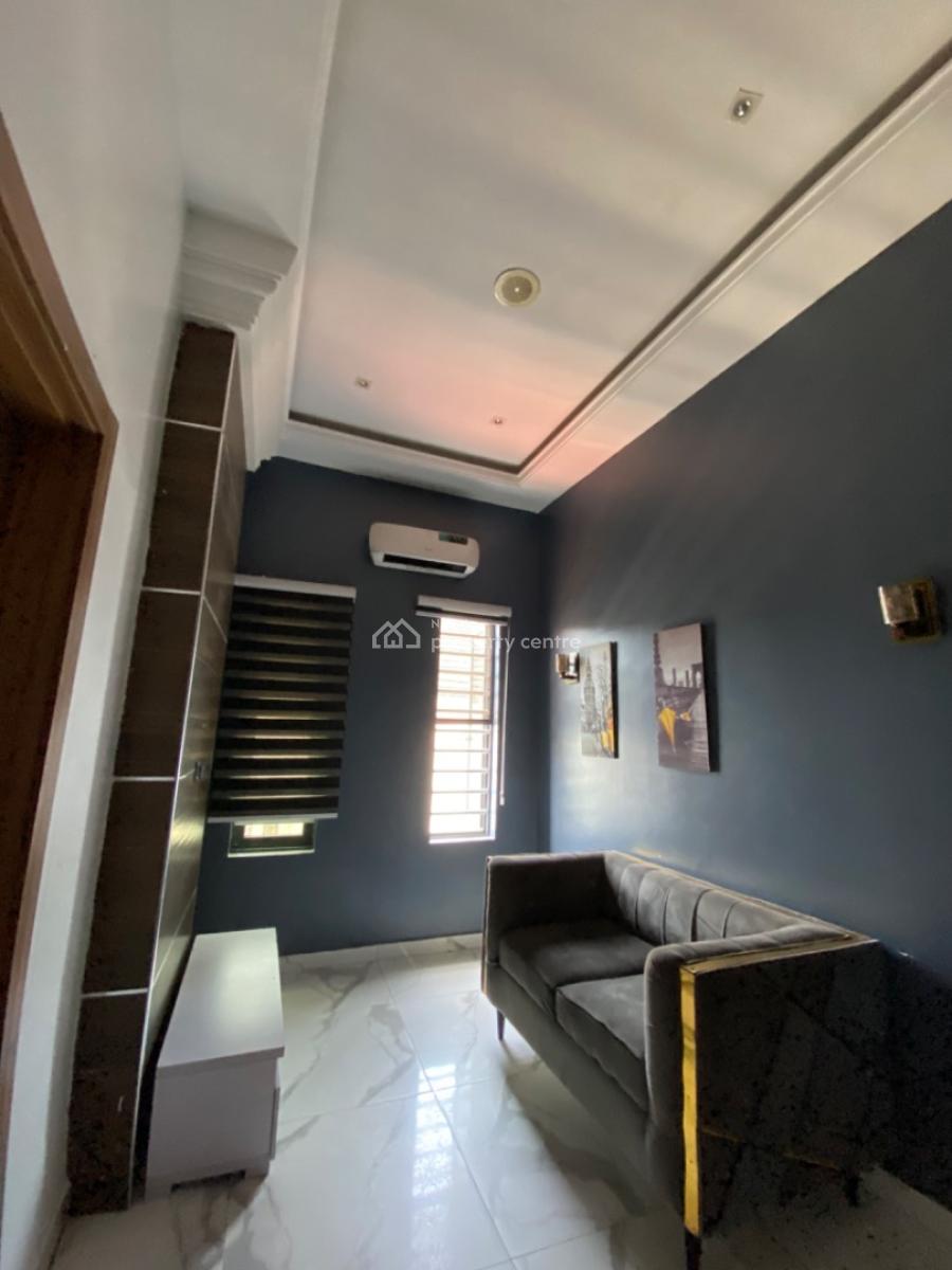 4 Bedroom Semi Detached Duplex, Platinum Road, Lekki, Lagos, Semi-detached Duplex for Rent
