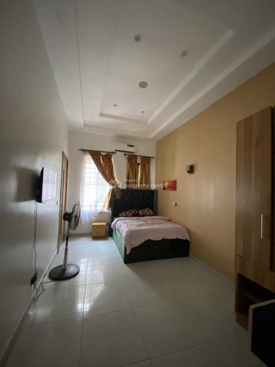 4 Bedroom Semi Detached Duplex, Platinum Road, Lekki, Lagos, Semi-detached Duplex for Rent