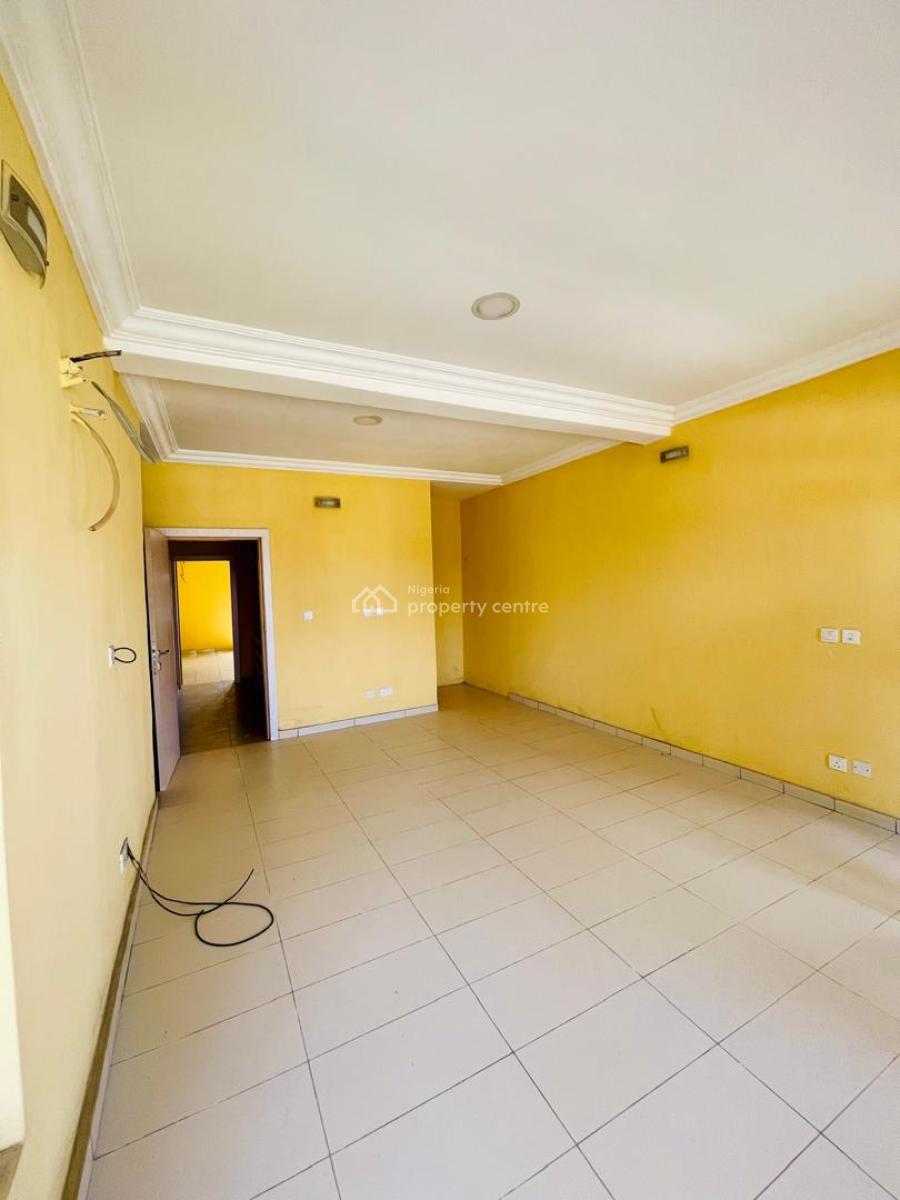 Spacious Well Built and Fully Fitted 4 Bedroom Terrace with Bq, Osapa, Lekki, Lagos, Terraced Duplex for Sale
