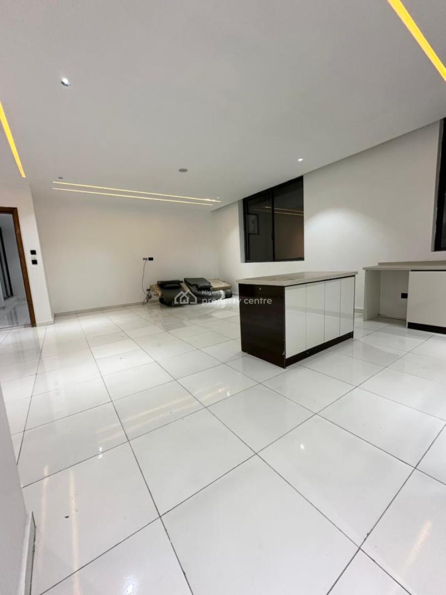 Luxury 2 Bedroom Apartment, Lekki Right Hand Side, Lekki, Lagos, Flat / Apartment for Rent